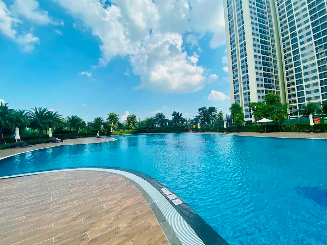 Hồ bơi đẳng cấp tại Vinhomes Grand Park